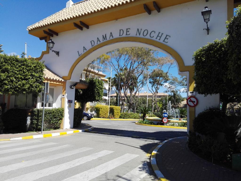 Atico Marbella Puerto Banus Apartment Екстериор снимка